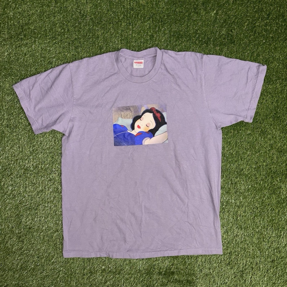Supreme Snow White Tee Dusty Purple Gothic Font T Shirt Men's Size Large Cotton